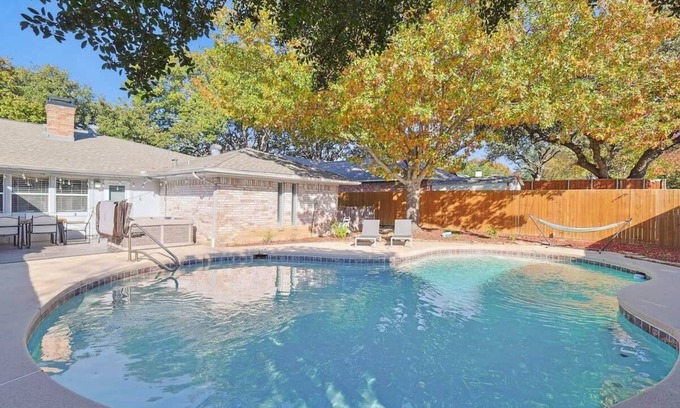 Plano House | Stunning Modern Rustic House - Pool,Playroom,Patio