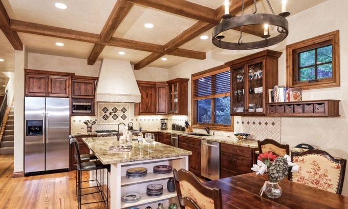 Aspen Glen House | Stunning Mountain Home Close to All