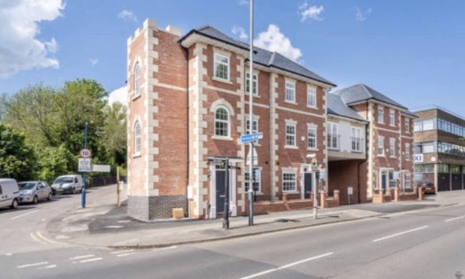 Warwick House | Stunning New Townhouse in Heart of Warwick