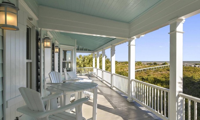 Tybee Island House | Stunning oceanfront home located on Tybee's north beach with 6 bdrms, private pool, and more!