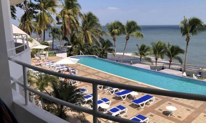 Playa Coronado Condo | Stunning Beachfront Condo at PH Coronado Bay!