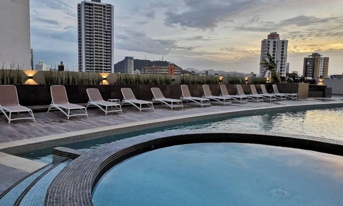 Panama City Condo | Stunning Panama City Oceanview Penthouse