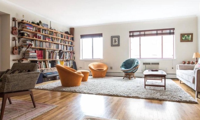 Alphabet City House | Stunning Penthouse with Private Deck & Piano