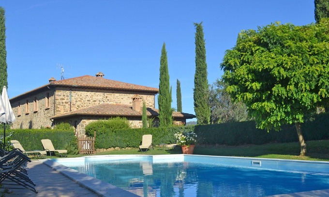 Montenero Villa | Stunning private villa with A/C, WIFI, private pool, TV, patio, pets allowed and parking