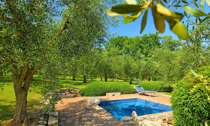Penna in Teverina House | Stunning private villa with private pool, A/C, WIFI, TV, patio, pets allowed and panoramic view