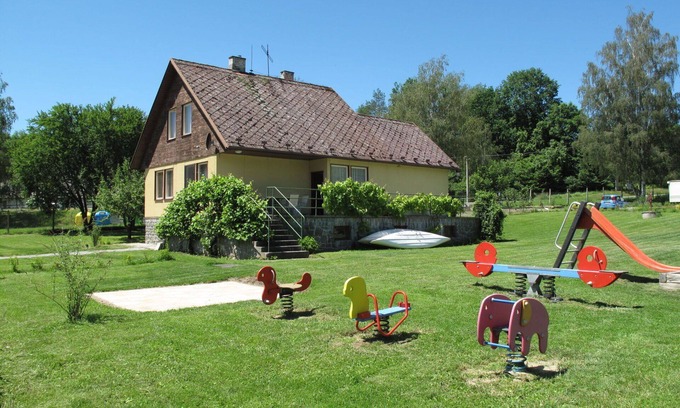 Tyn nad Vltavou House | Stunning private villa for 8 people with WIFI, TV, terrace, pets allowed and parking