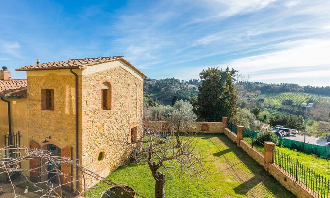 Montescudaio House | Stunning private villa for 3 people with WIFI, A/C, patio, panoramic view and parking