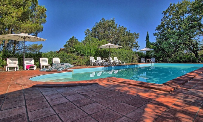 Bucine Villa | Stunning private villa for 17 guests with private pool, WIFI, TV, veranda and panoramic view
