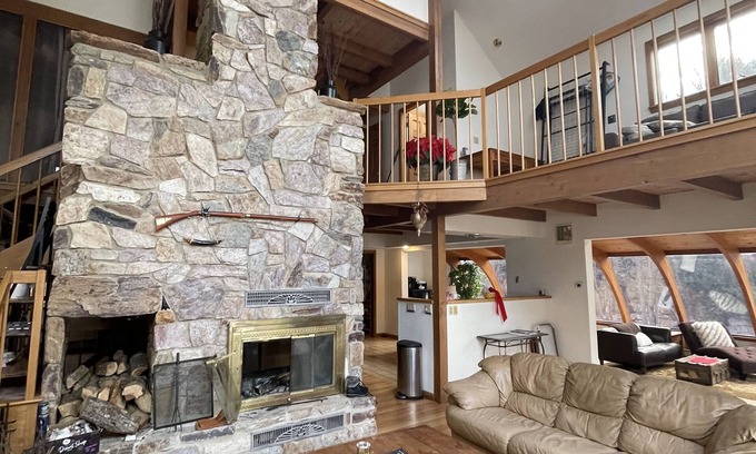 Manchester House | Stunning private Maine lakefront home with hot tub.