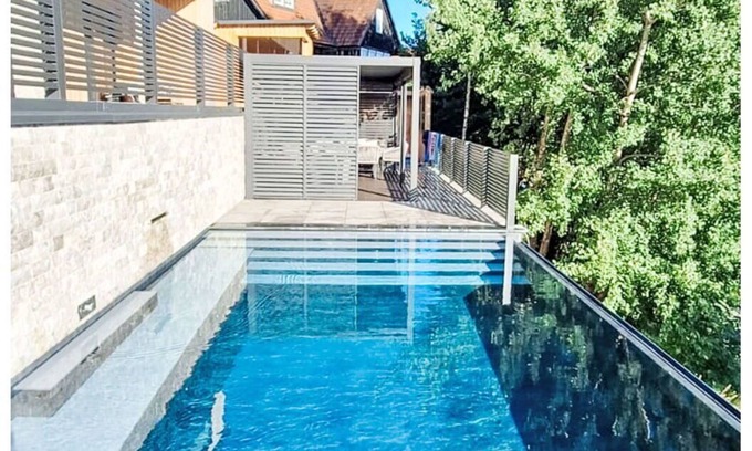 Limberg House | Stunning private villa for 13 people with private pool, WIFI, TV, patio, panoramic view and park.