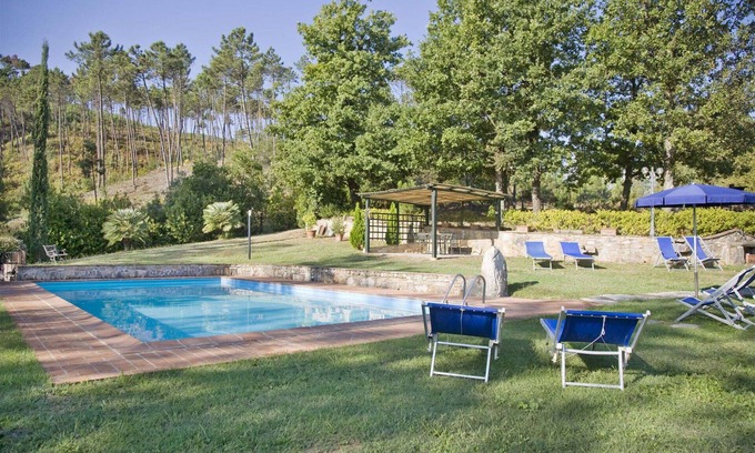 Pieve di Compito Villa | Stunning private villa for 7 people with WIFI, A/C, private pool, TV and patio, close to Lucca