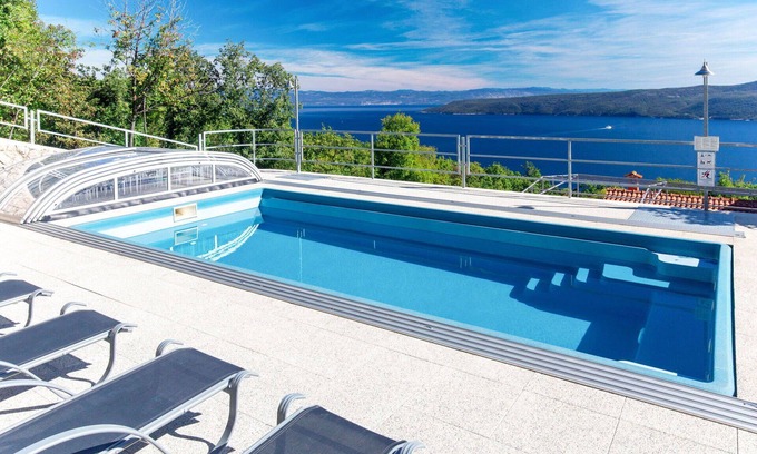 Zagorje House | Stunning private villa for 10 people with A/C, WIFI, private pool, TV and terrace