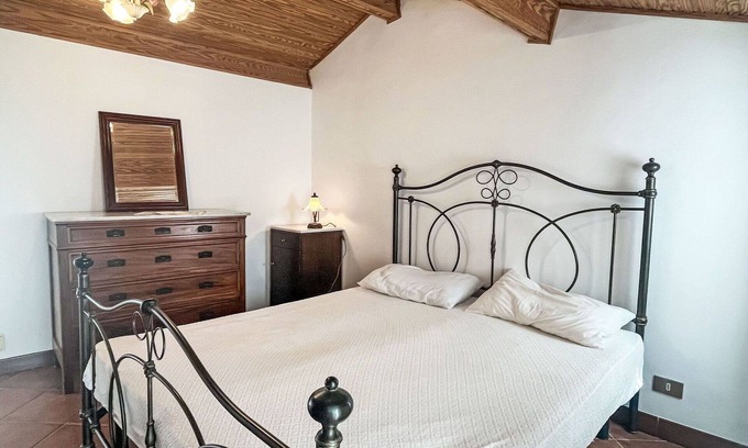 Oneglia House | Stunning private villa for 4 guests with WIFI, terrace and parking