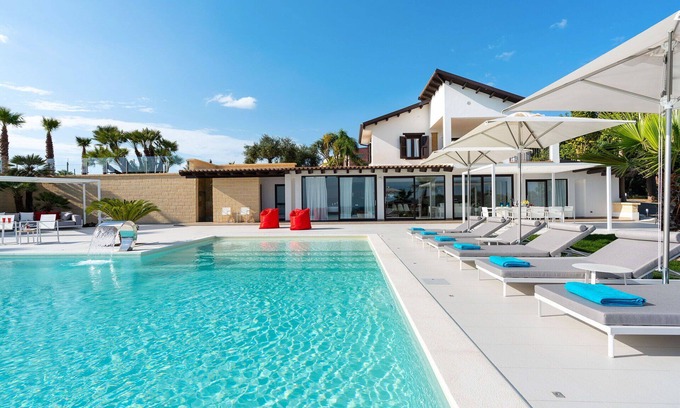 Ribera Villa | Stunning private villa with private pool, A/C, WIFI, TV, patio, panoramic view and parking
