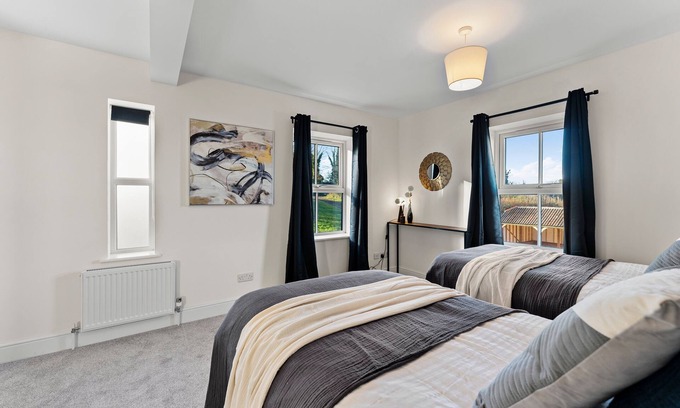 Mells House | Stunning Retreat Close to Bath