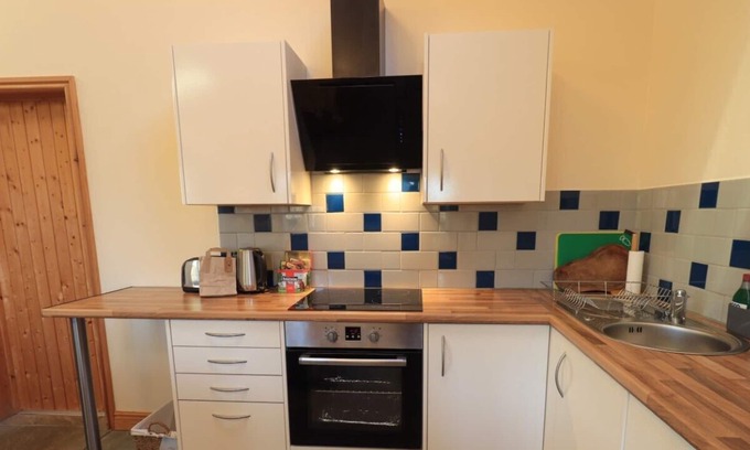 Carnforth House | Stunning rural cottage. Home from home. Dogs welcome.