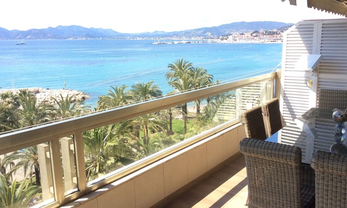 Pointe Croisette Apartment | Stunning Sea View Apartment on La Croisette