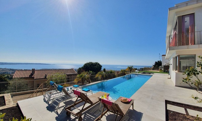 Golfe Juan Villa | Stunning sea view - Californian house