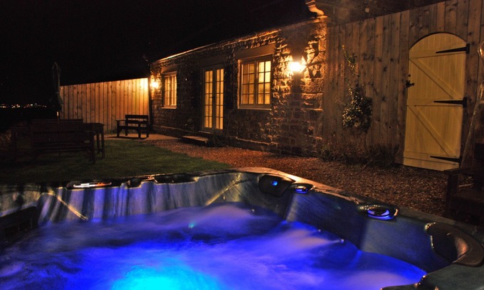 Scarborough Cottage | Stunning Sea Views, Beautiful Country Cottage, Hot-Tub | Ravenscar, North Yorks