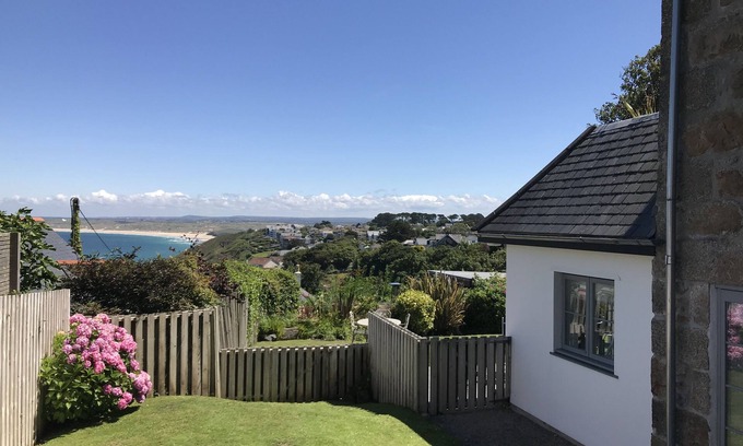 Carbis Bay Apartment | Stunning Seaside Apartment, Super sea views, prestigious elevated location, WiFi