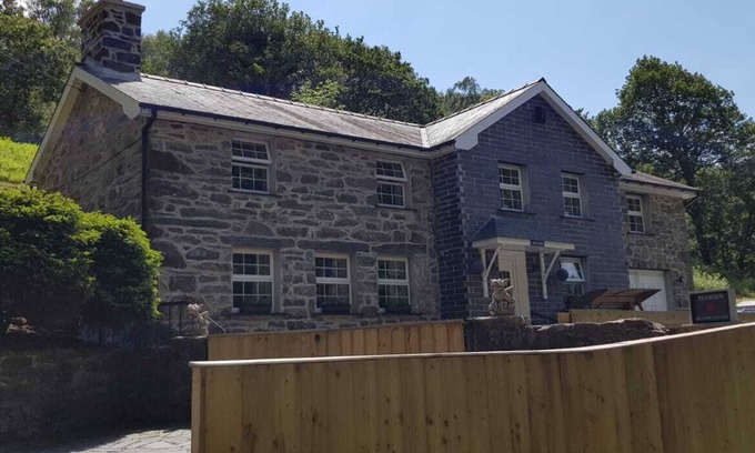 Gellilydan Cottage | Stunning Self-Catering Property on the Edge of the Snowdonia National Park