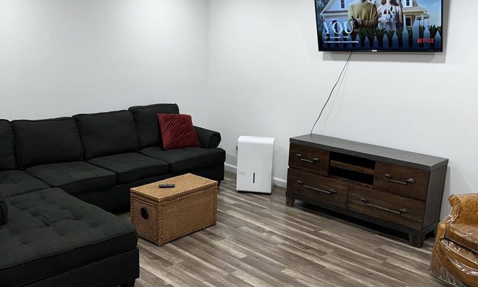 White Plains Apartment | Stunning spacious two-bedroom apartment, offers modern comfort and style. nnn