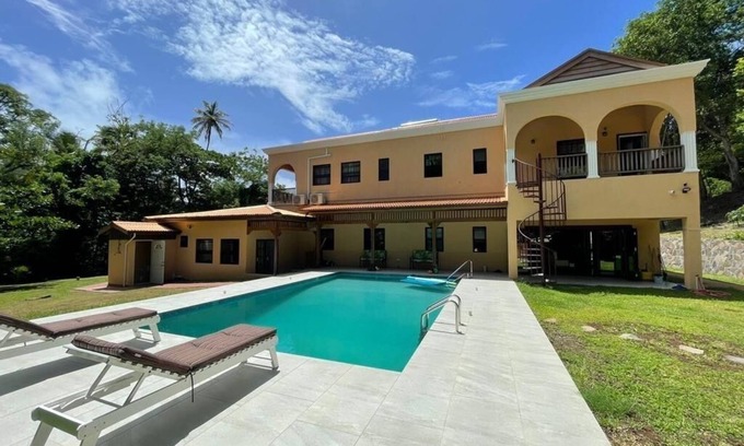 Friendship Bay Villa | Stunning Spain-inspired 4-bedroom villa with Private Pool in peaceful Grenadines