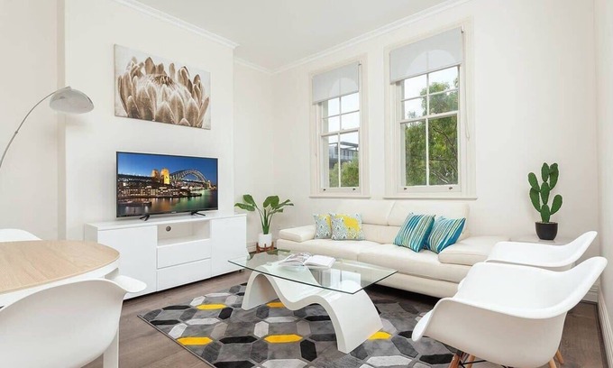 Millers Point Apartment | STUNNING SYDNEY HOME 4