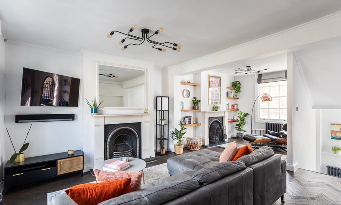Islington House | Stunning townhouse with large roof terrace