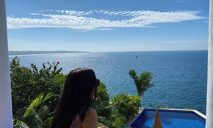 Hidalgo Condo | Stunning Uninterrupted Sea View from beautiful apartment.