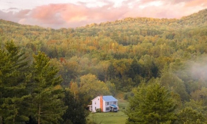 Bridgewater Corners House | Stunning Vermont Mountain Escape Minutes to Skiing