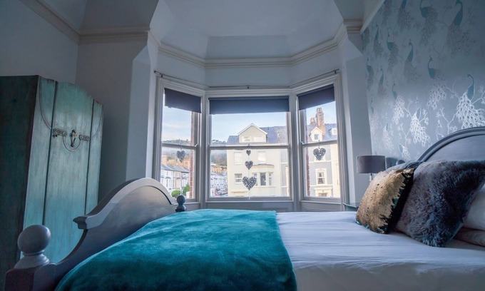 Llandudno House | Stunning Victorian house in the heart of Llandudno