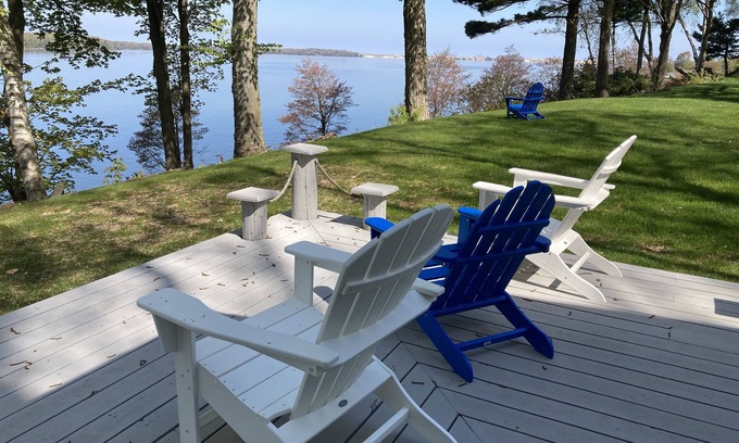Ludington House | Stunning view of Hamlin Lake, w/deck, fire-pit, screened in porch. Sleeps 6.
