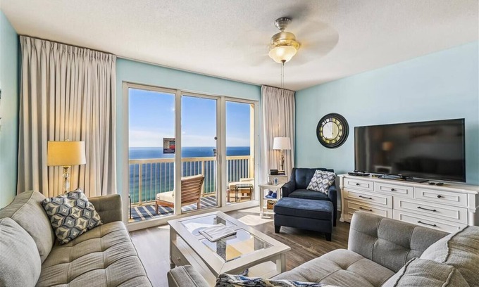 Lower Grand Lagoon Condo | Stunning View, spring/summer dates open free beach service book now!
