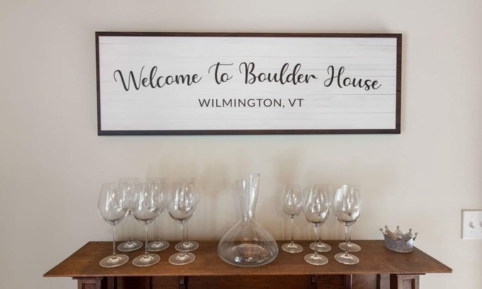 Wilmington House | Stunning views of Lake Whitingham+ Minutes from downtown Wilmington!