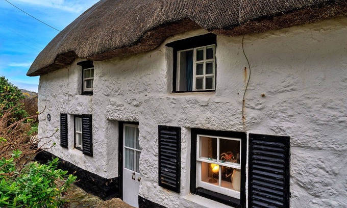 Sennen Cove House | Stunning villa for 4 people with WIFI