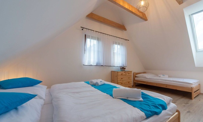 Straz nad Nezarkou House | Stunning villa for 5 people with WIFI, TV, terrace and pets allowed