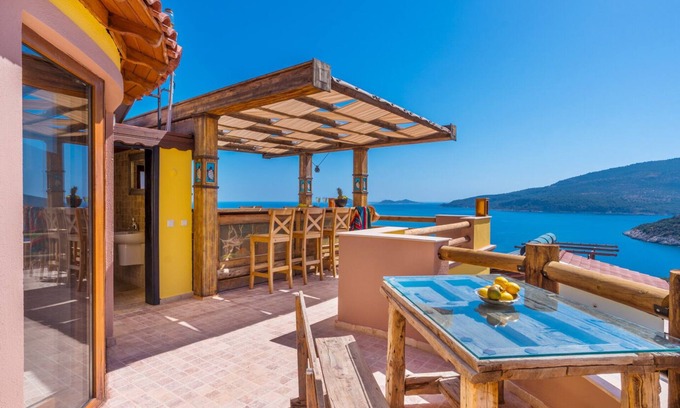 Kalkan Villa | Stunning Villa, Private Heated Pool, Roof Terrace Bar, Pool Table, 200m to beach