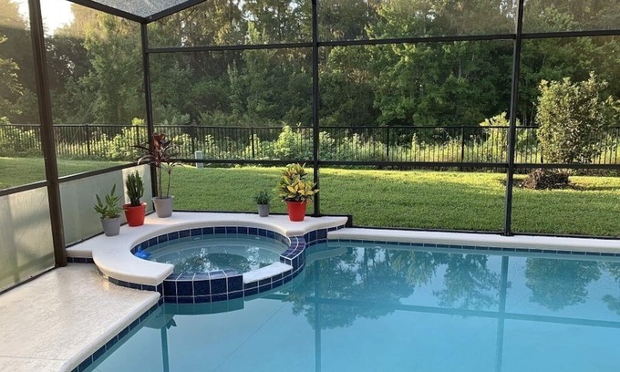 Bellavida House | Stunning villa with south facing pool and spa with no immediate rear neighbors
