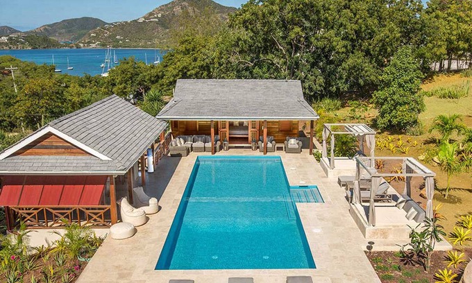 English Harbour Villa | Stunning Zandoli, sea views, 50ft pool, Pétanque, Pigeon Beach 20 secs, sleeps 8