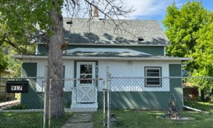Sturgis House | Sturgis Rally Rental- Near Main Street! Be in the action!