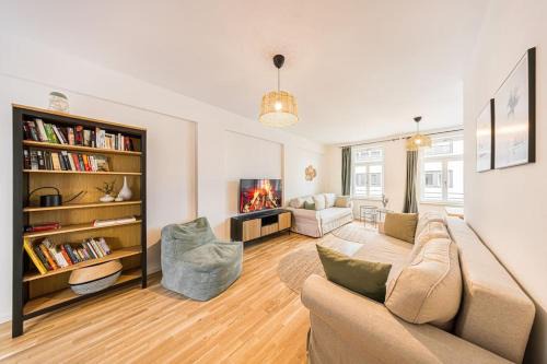 Zentrum-Ost Apartment | Stylisches zentrales City-Apartment mit 2 Balkonen