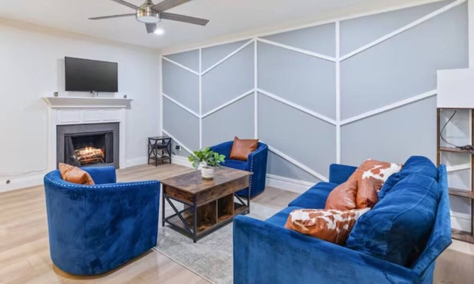 Far North Dallas Condo | Stylish 1bed North Dallas - Gated Community