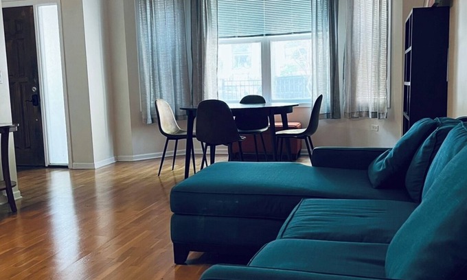 Oakland Condo | Stylish 1BR in Bronzeville Near Downtown Cozy Stay w/Free Wifi