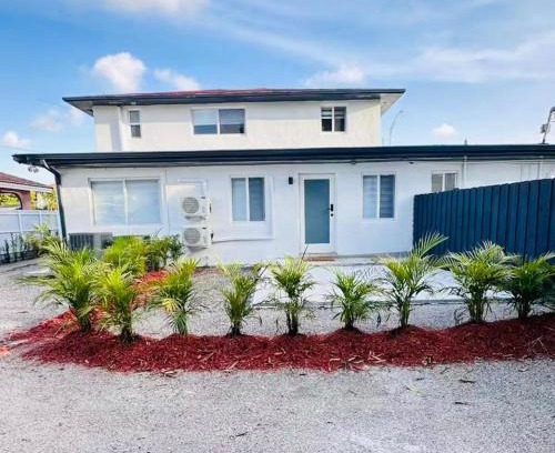 Hialeah Apartment | Stylish 1BR Near Miami Airport & Port!