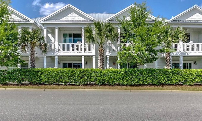 Windy Hill Villa | Stylish 2 Bdrm Villa in Salt Creek Perfect Getaway