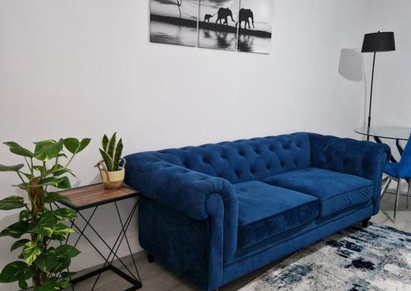 Upper Edmonton House | Stylish 2 bed home- short walk to Tottenham Stadium/Stations