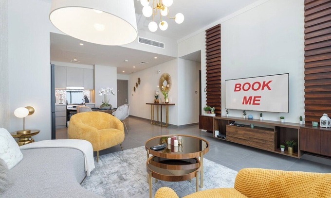 Dubai Apartment | Stylish 2-Bed Oasis with Pool in Peaceful Creek Harbour