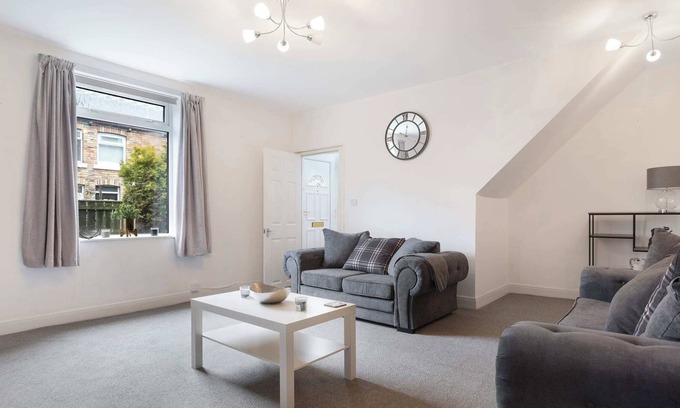 Ashington House | Stylish 2 Bedroom House in Ashington