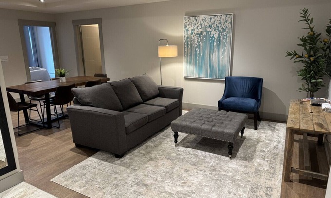 Downtown Halifax Apartment | Stylish 2Bed/2Bath Balcony